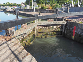 Image showing Lock gate in Stratford upon Avon