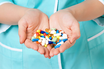 Image showing Pills in hands