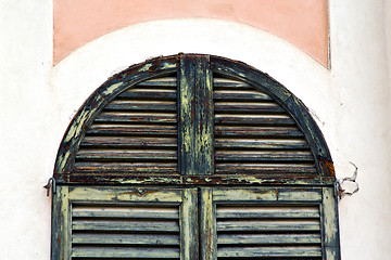 Image showing    varese palaces italy abstract     venetian blind in the concr