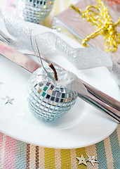 Image showing place setting for christmas with star