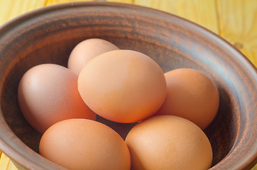 Image showing raw eggs