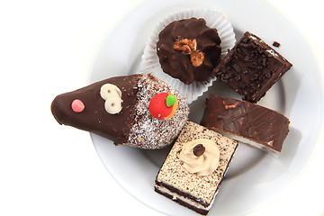 Image showing sweet desserts isolated 