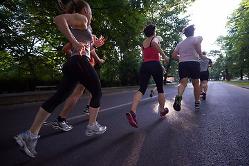 Image showing people group jogging