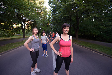 Image showing people group jogging