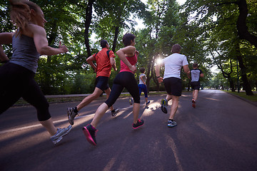 Image showing people group jogging