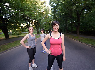 Image showing people group jogging