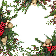 Image showing Christmas Gold Bauble Border