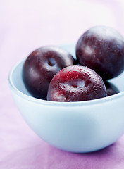 Image showing plums