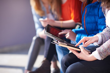 Image showing students group working on school  project  together