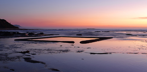 Image showing The Wading Pool on the rockshelf at sunrise