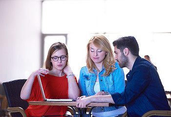 Image showing students group working on school  project  together