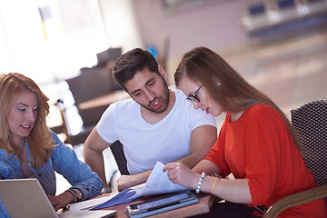 Image showing students group working on school  project  together