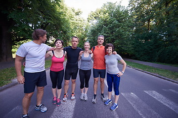 Image showing people group jogging