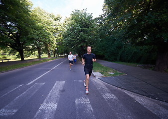 Image showing people group jogging