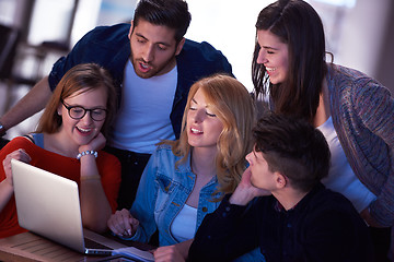 Image showing students group working on school  project  together