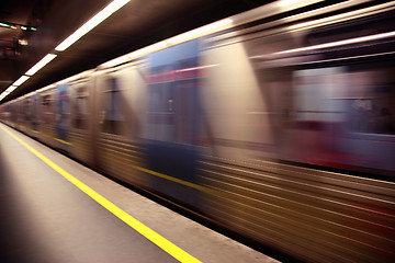 Image showing train blured in motion