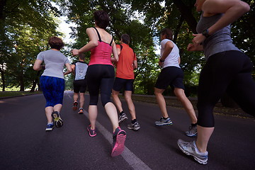 Image showing people group jogging