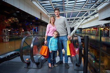 Image showing family in shopping mall