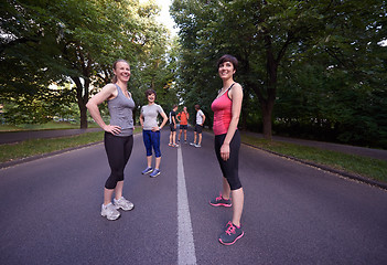 Image showing people group jogging