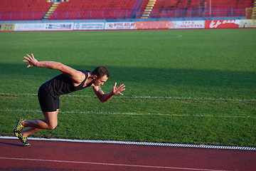 Image showing Athletic man start