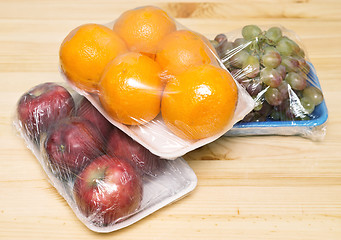 Image showing fruits in packages