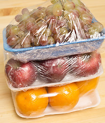 Image showing fruits in packages