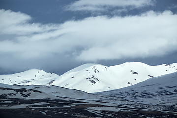 Image showing Snowy volcano mountain landscape in Iceland