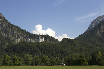 Image showing Panorama of castle Neuschwanstein in the Bavarian Alps