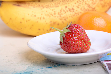 Image showing strawberry, mandarin, orange, banana, many different fruits for the health of the entire family