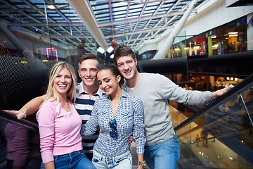 Image showing friends in shopping