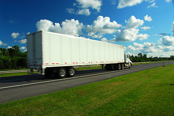 Image showing Moving truck