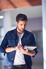 Image showing student using tablet computer