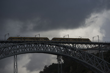 Image showing EUROPE PORTUGAL PORTO RIBEIRA OLD TOWN DOURO RIVER