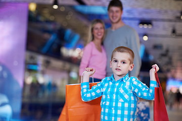 Image showing young family with shopping bags