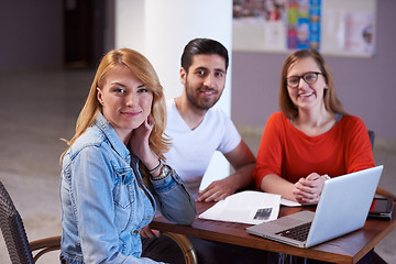 Image showing students group working on school  project  together