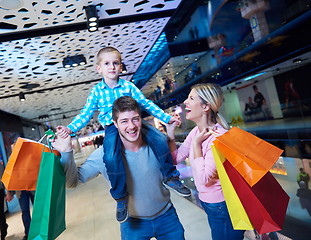 Image showing young family with shopping bags