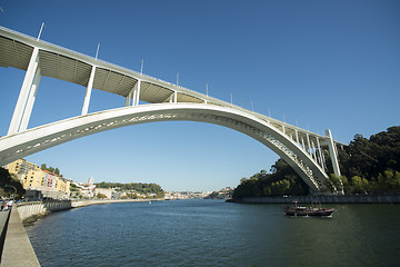 Image showing EUROPE PORTUGAL PORTO RIBEIRA PONTE DA ARRABIDA