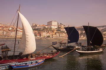 Image showing EUROPE PORTUGAL PORTO RIBEIRA OLD TOWN DOURO RIVER