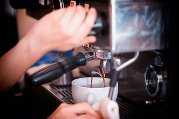 Image showing preparing coffee in cafe