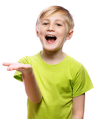 Image showing Boy showing something