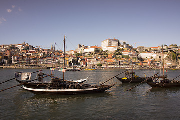 Image showing EUROPE PORTUGAL PORTO RIBEIRA OLD TOWN DOURO RIVER