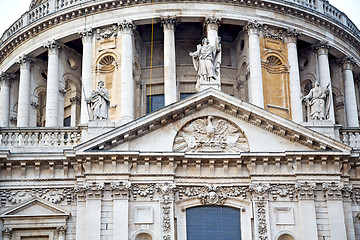 Image showing st paul cathedral in london england  