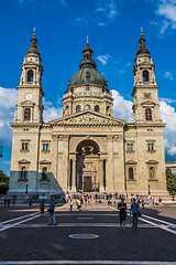 Image showing St. Stephen\'s Basilica, the largest church in Budapest, Hungary