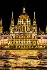 Image showing Budapest Parliament building in Hungary at twilight.