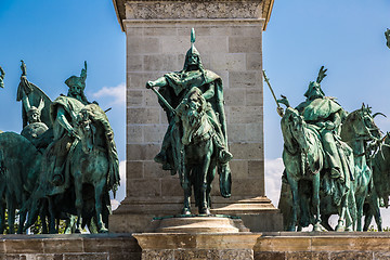 Image showing Heroes square in Budapest,