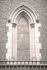 Image showing door southwark  cathedral in london england old  construction an