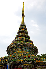 Image showing  thailand asia   in  bangkok    roof wat  palaces     sky      a