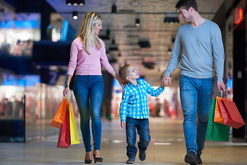 Image showing young family with shopping bags