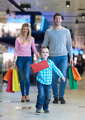 Image showing young family with shopping bags