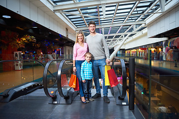 Image showing family in shopping mall